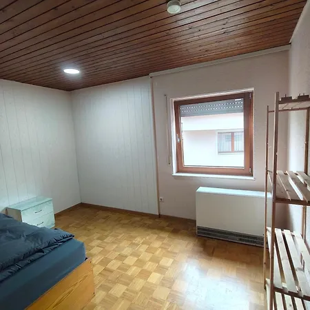 Apartman Mobilierte Mit 6 Betten Stuttgart, Boeblingen, Reutlingen, Waldenbuch