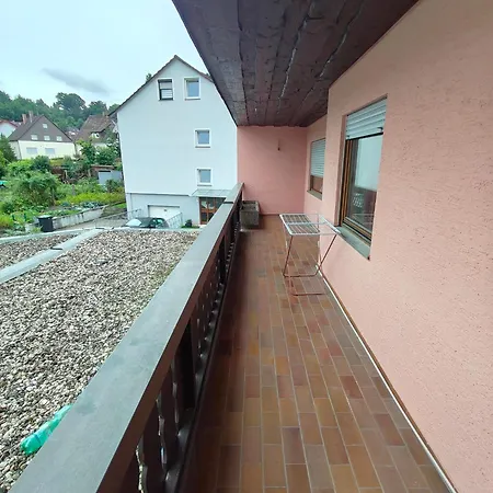 Mobilierte Mit 6 Betten Stuttgart, Boeblingen, Reutlingen, * Waldenbuch