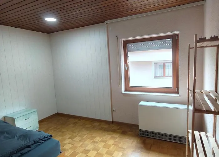 Daire Mobilierte Mit 6 Betten Stuttgart, Boeblingen, Reutlingen, Waldenbuch