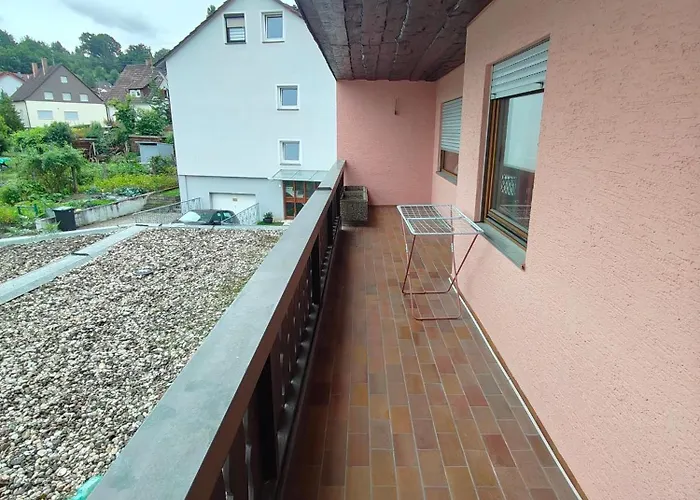 Mobilierte Mit 6 Betten Stuttgart, Boeblingen, Reutlingen, * Waldenbuch